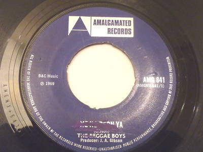 Reggae Boys - Me No Born Ya(SKINHEAD)  - LISTEN