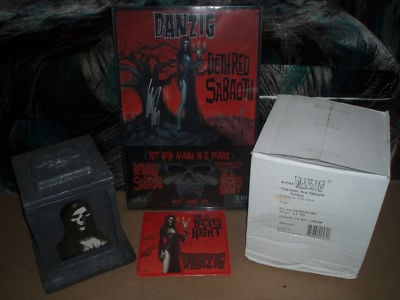 Politibetjent Misbrug tredobbelt popsike.com - Danzig Deth Red Sabaoth Fan Box - auction details