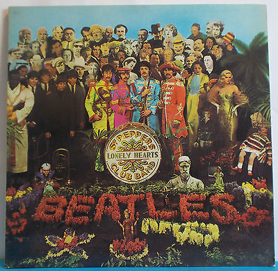 THE BEATLES Sgt. Pepper's Lonely Hearts Club Band Original UK MONO LP Peppers