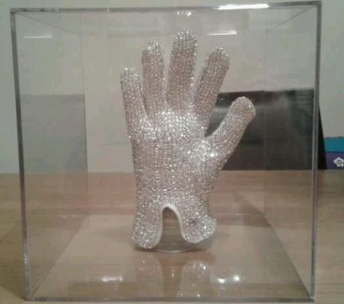  Michael Jackson Swarovski Crystal exact replica Billie Jean  glove (Thriller) - auction details