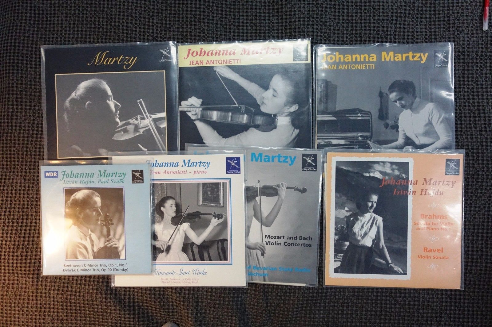 JOHANNA MARTZY    ' 8 COPIES BY COUP D'ARCHET'