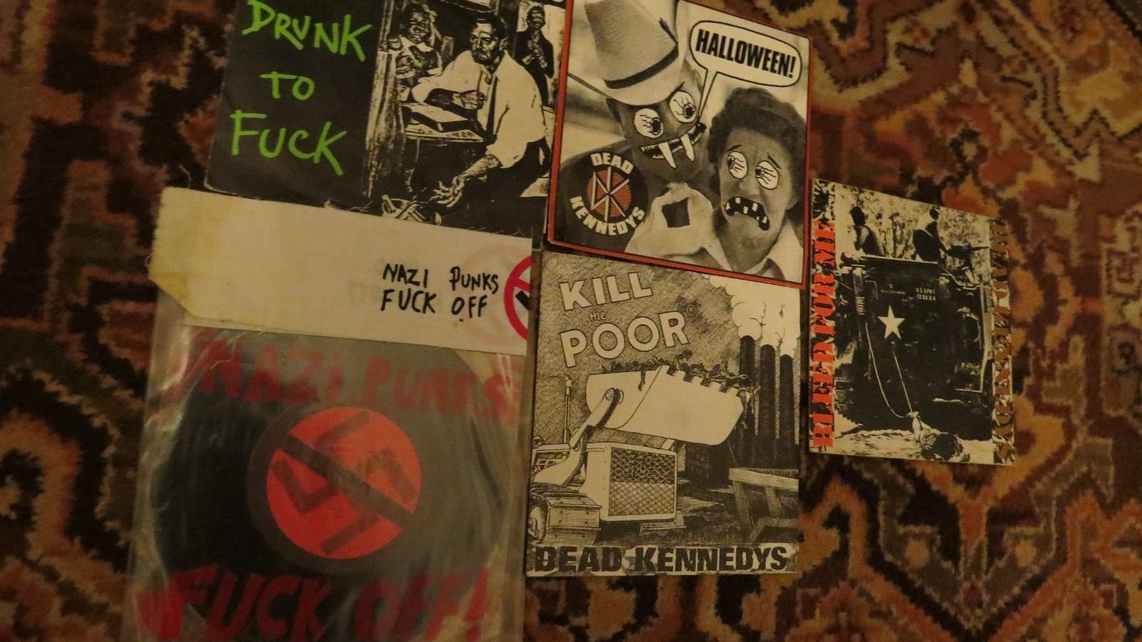 Dead Kennedys 7" set nazi punks bleed for me kill the poor halloween  too drunk