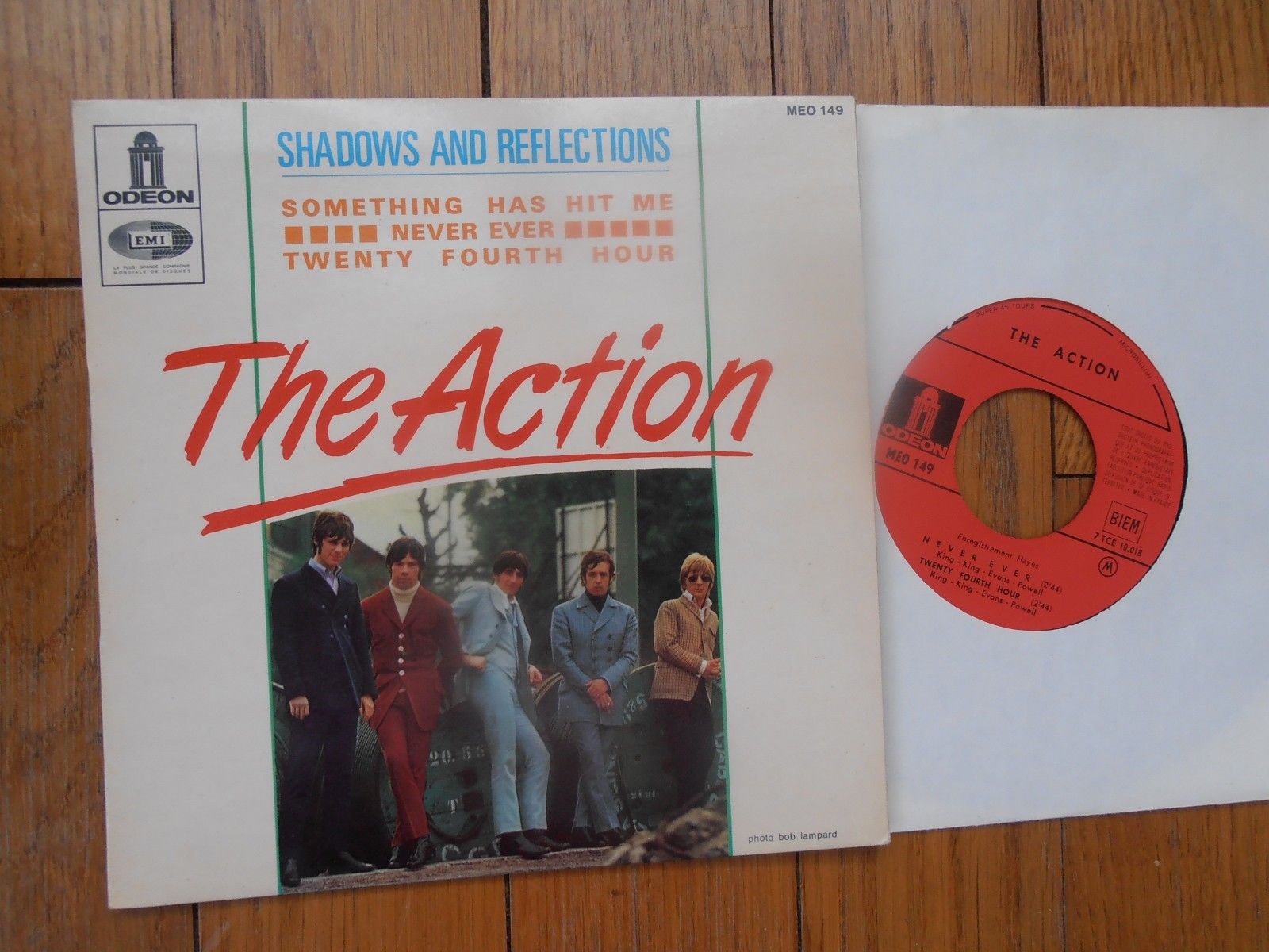 TOP FRENCH EP THE ACTION : Shadows and Reflexions ODEON MEO 149  MOD/PSYCH EX+