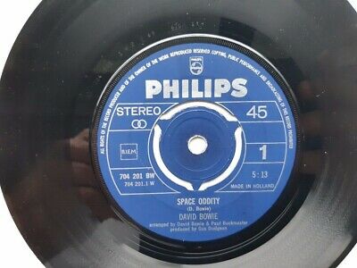 Pic 3 David Bowie 45 RPM Space Oddity / wild eyed boy from freecloud PS Holland 1969