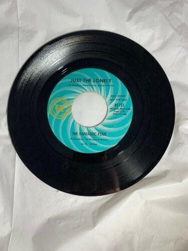 Pic 1 Fantastic Four: Can't Stop Looking For My Baby - 45 RPM - RIC TIC Northern Soul
